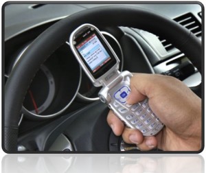 En Ontario multará el uso de dispositivos móviles al conducir
