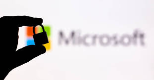 Tres vulnerabilidades día cero corregidas en la más reciente actualización de Microsoft